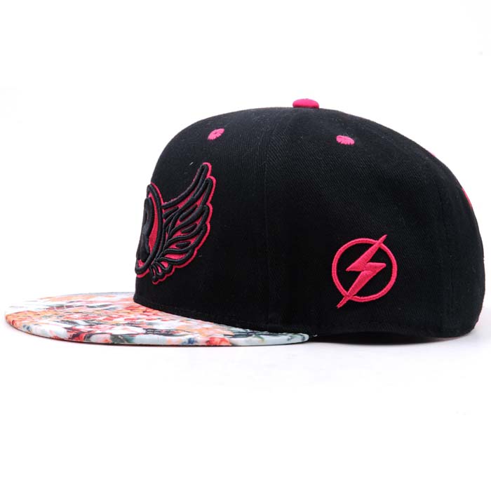 Snapback hat